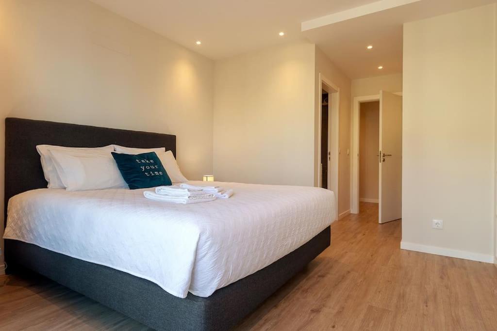 Luxury And Modern Apartment In Porto Moniz Center Extérieur photo