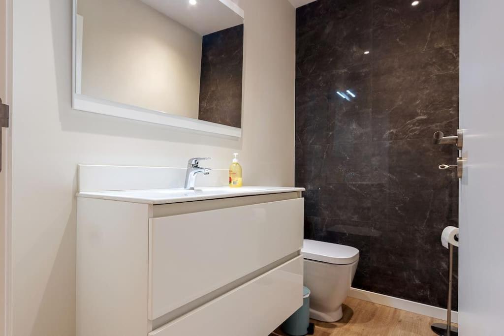 Luxury And Modern Apartment In Porto Moniz Center Extérieur photo